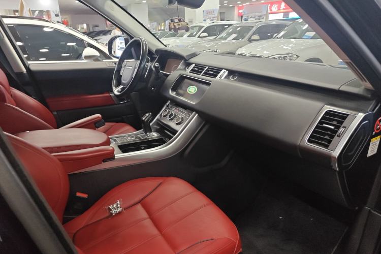 Used Land Rover Range Sport 2017 3.0 SC V6 HSE DYNAMIC Interior 2