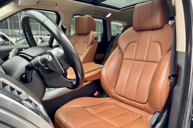Used Land Rover Range Sport 2017 3.0 SC V6 HSE DYNAMIC Interior 4