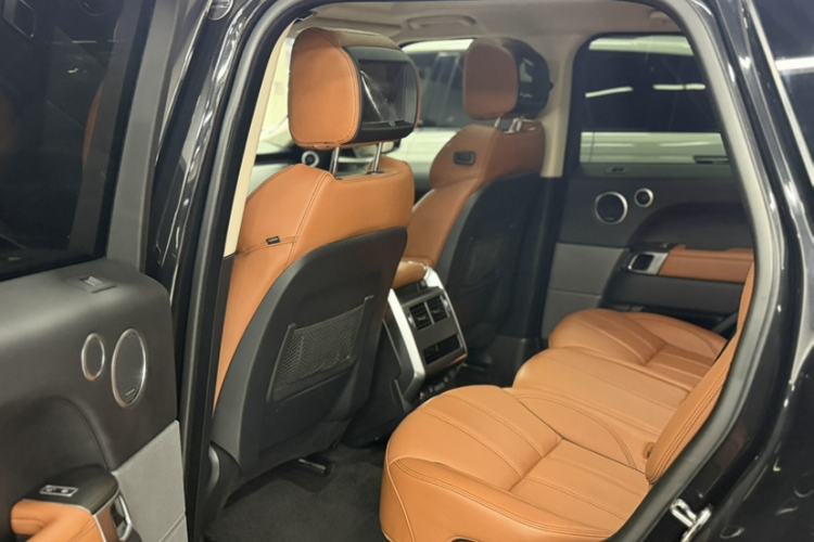 Used Land Rover Range Sport 2017 3.0 SC V6 HSE DYNAMIC Interior 4