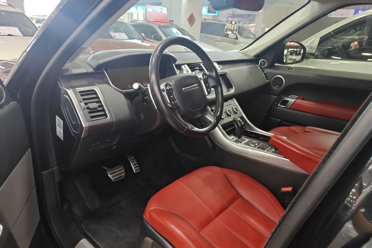 Used Land Rover Range Sport 2017 3.0 SC V6 HSE DYNAMIC Interior 4