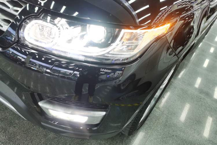 Used Land Rover Range Sport 2017 3.0 SC V6 HSE Left Front Headlight