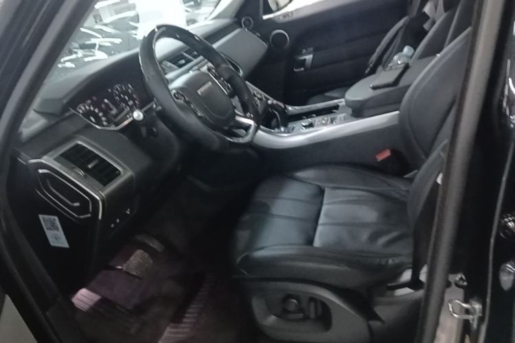 Used Land Rover Range Sport 2017 3.0 SC V6 SE Left Front Seat