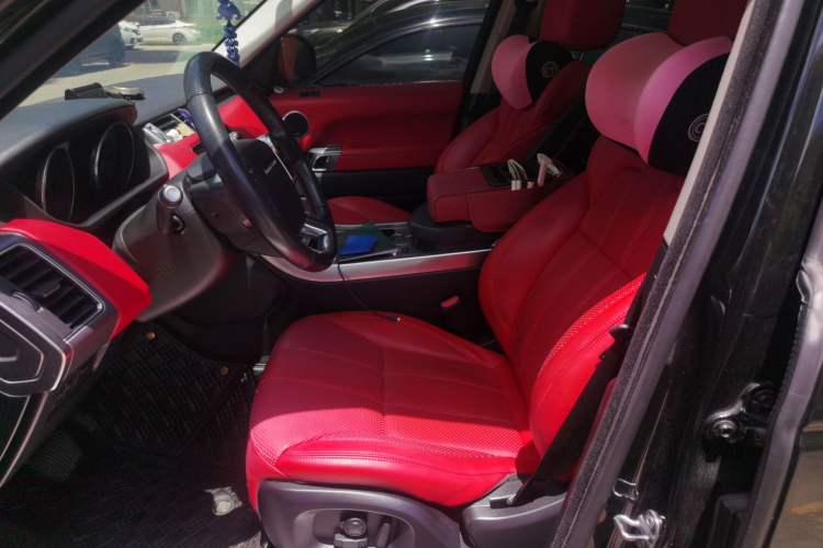 Used Land Rover Range Sport 2017 3.0 SC V6 HSE Left Front Seat