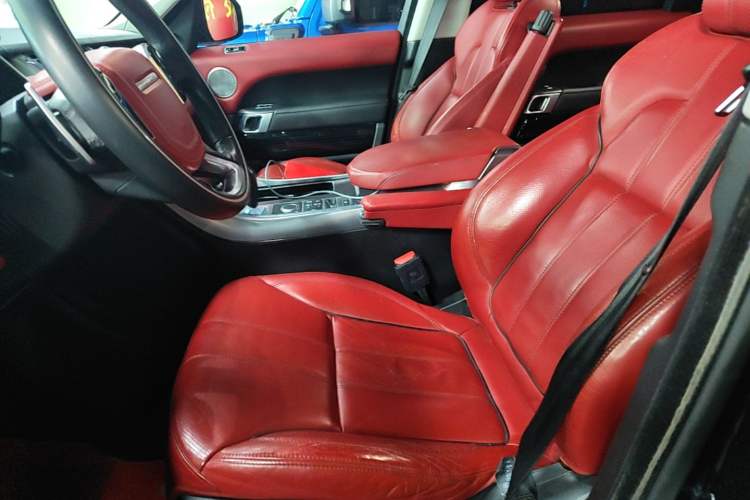 Used Land Rover Range Sport 2017 3.0 SC V6 HSE DYNAMIC Left Front Seat