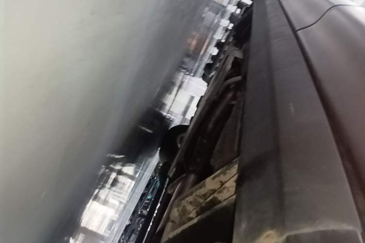 Used Land Rover Range Sport 2017 3.0 SC V6 SE Left Side Sill