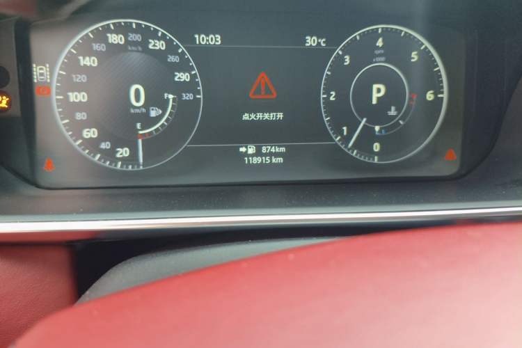 Used Land Rover Range Sport  Odometer Close Up