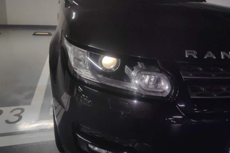 Used Land Rover Range Sport 2017 3.0 SC V6 SE Right Front Headlight