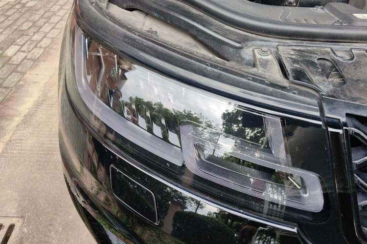 Used Land Rover Range Sport 2017 3.0 SC V6 HSE DYNAMIC Right Front Headlight