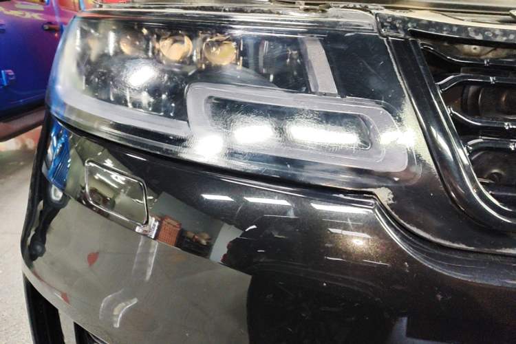 Used Land Rover Range Sport 2017 3.0 SC V6 HSE DYNAMIC Right Front Headlight