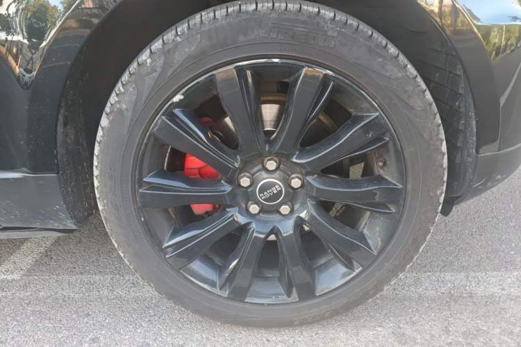 Used Land Rover Range Sport 2017 3.0 SC V6 SE Right Front Wheel Hub