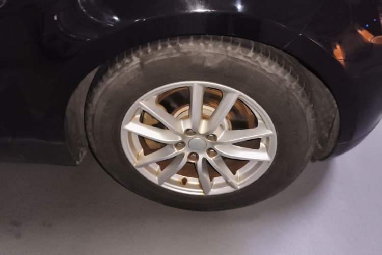 Used Land Rover Range Sport 2017 3.0 SC V6 SE Right Front Wheel Hub