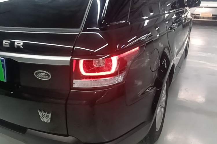 Used Land Rover Range Sport 2017 3.0 SC V6 SE Right Rear Taillight