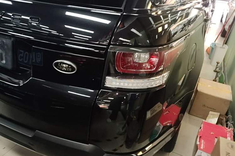 Used Land Rover Range Sport 2017 3.0 SC V6 HSE DYNAMIC Right Rear Taillight