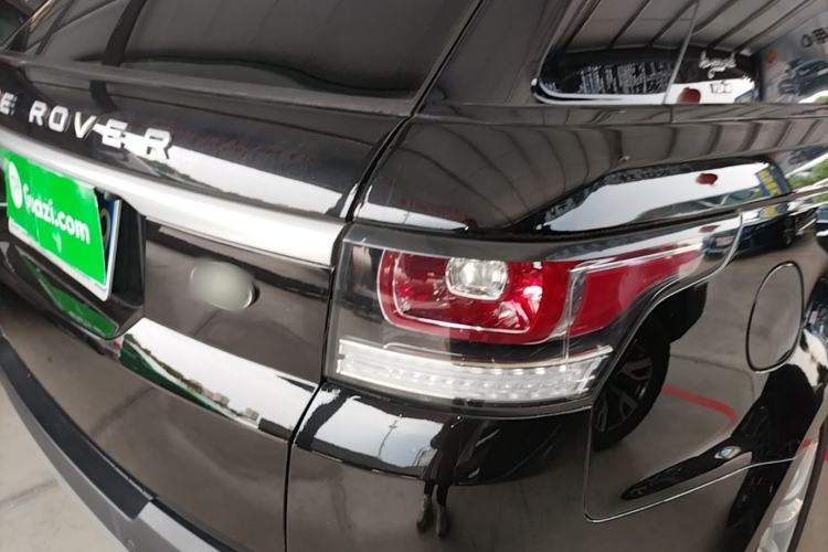 Used Land Rover Range Sport 2017 3.0 SC V6 SE Right Rear Taillight