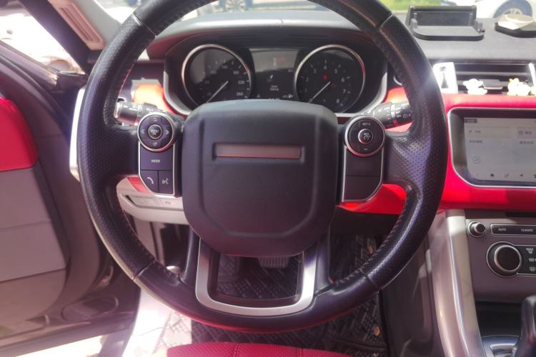 Used Land Rover Range Sport 2017 3.0 SC V6 HSE Steering Wheel