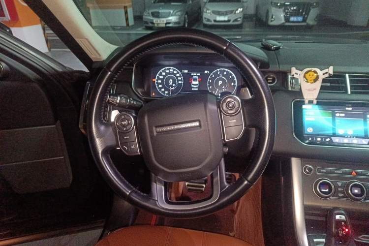 Used Land Rover Range Sport 2017 3.0 SC V6 HSE DYNAMIC Steering Wheel