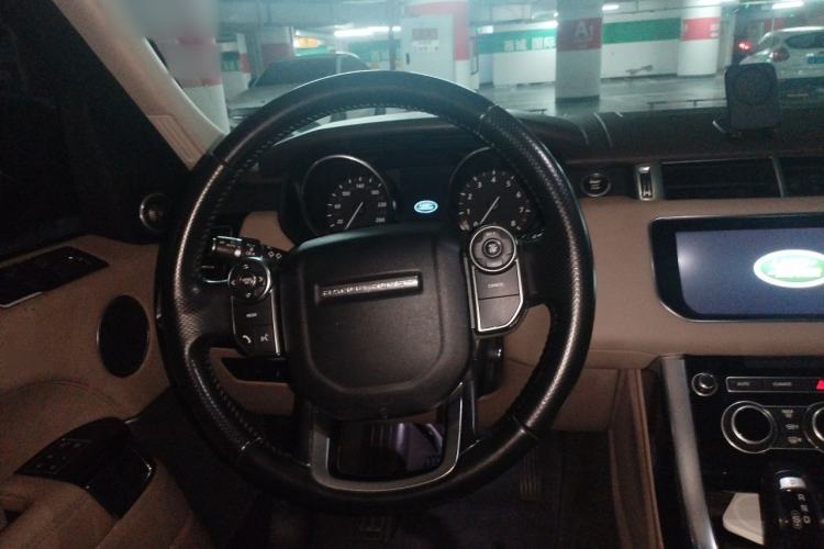 Used Land Rover Range Sport 2017 3.0 SC V6 HSE Steering Wheel