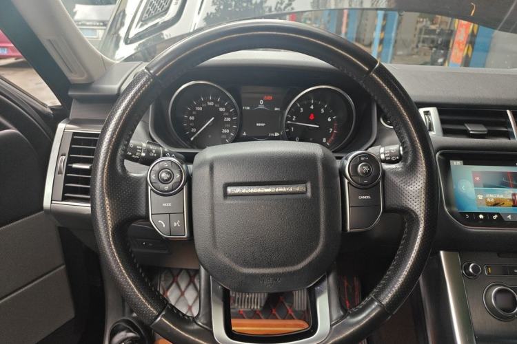 Used Land Rover Range Sport 2017 3.0 SC V6 SE Steering Wheel