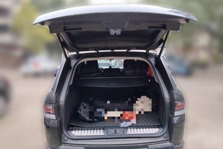 Used Land Rover Range Sport 2017 3.0 SC V6 SE Trunk