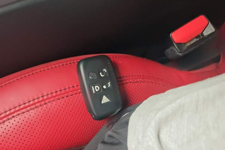 Used Land Rover Range Sport 2017 3.0 SC V6 HSE DYNAMIC Vehicle Key