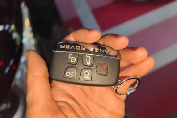 Used Land Rover Range Sport 2017 3.0 SC V6 HSE DYNAMIC Vehicle Key