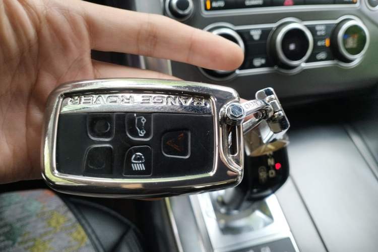 Used Land Rover Range Sport  Vehicle Key
