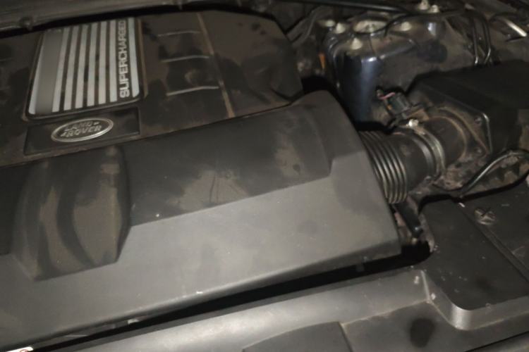 Used Land Rover Range Sport 2017 3.0 SC V6 HSE DYNAMIC Engine Bay Left