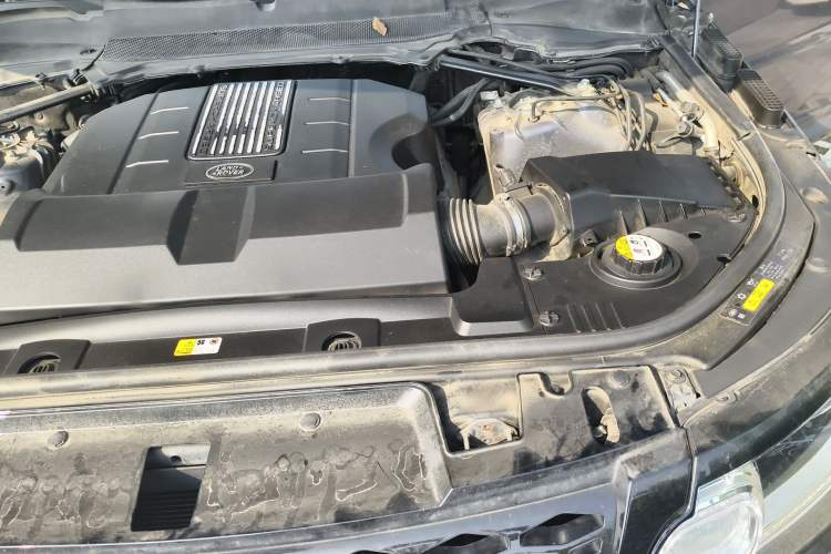 Used Land Rover Range Sport 2017 3.0 SC V6 HSE DYNAMIC Engine Bay Left