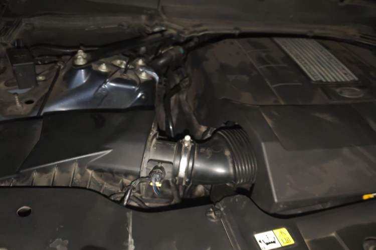 Used Land Rover Range Sport 2017 3.0 SC V6 HSE DYNAMIC Engine Bay Right