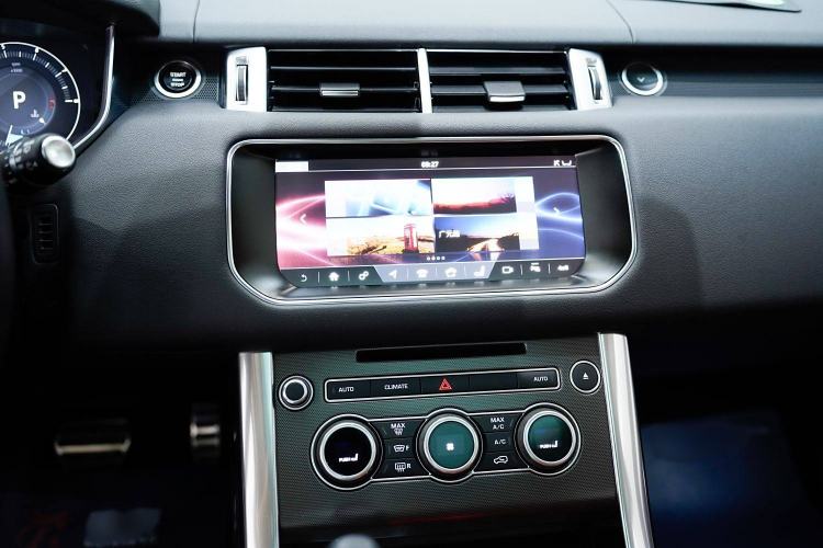 Used Land Rover Range Sport 2017 3.0 SC V6 HSE DYNAMIC Interior 10