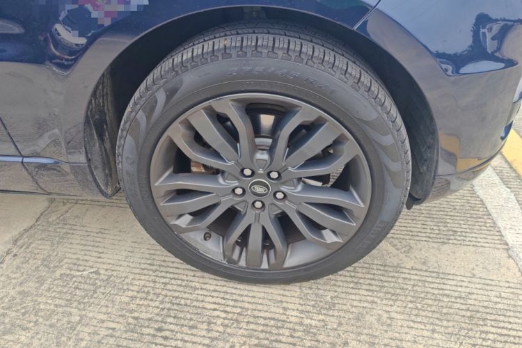 Used Land Rover Range Sport 2017 3.0 SC V6 HSE DYNAMIC Right Front Wheel Hub