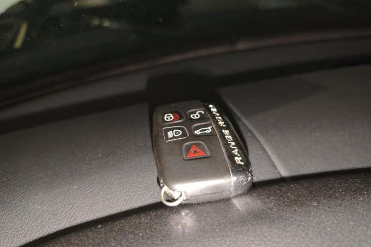 Used Land Rover Range Sport 2017 3.0 SC V6 HSE DYNAMIC Vehicle Key