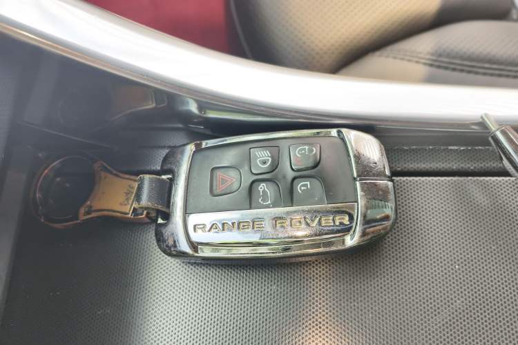Used Land Rover Range Sport 2017 3.0 SC V6 HSE DYNAMIC Vehicle Key