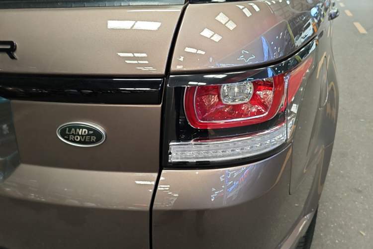 Used Land Rover Range Sport 2017 3.0 SC V6 HSE DYNAMIC Exterior 3