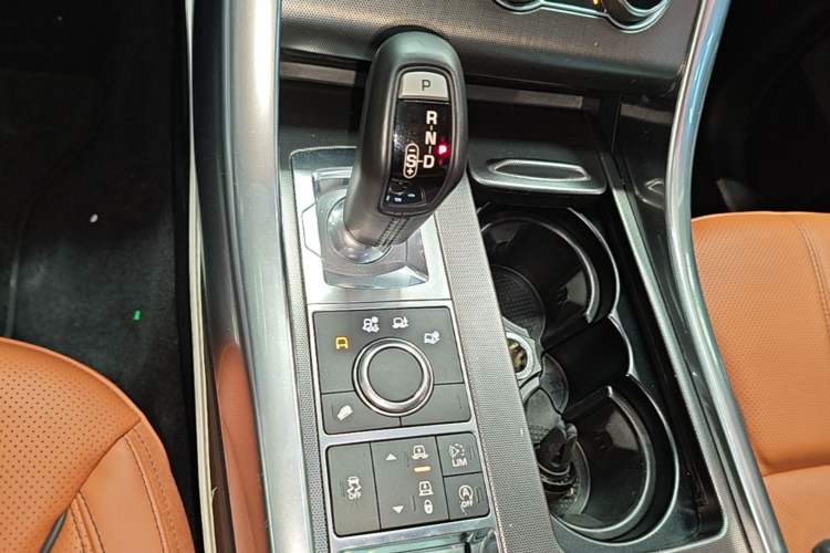 Used Land Rover Range Sport 2017 3.0 SC V6 HSE DYNAMIC Gear Lever