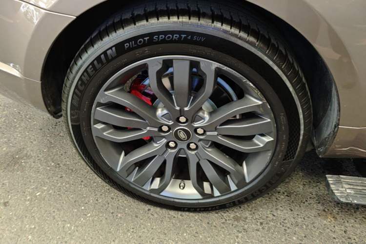 Used Land Rover Range Sport 2017 3.0 SC V6 HSE DYNAMIC Right Rear Wheel Hub