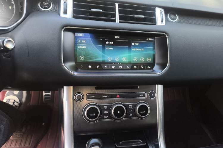 Used Land Rover Range Sport 2017 3.0 SC V6 HSE DYNAMIC Audio And AC Panel