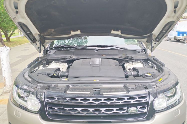 Used Land Rover Range Sport 2017 3.0 SC V6 HSE DYNAMIC Engine Bay