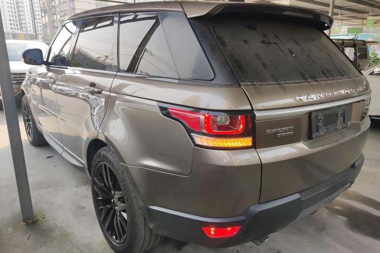 Used Land Rover Range Sport 2017 3.0 SC V6 SE Exterior 3