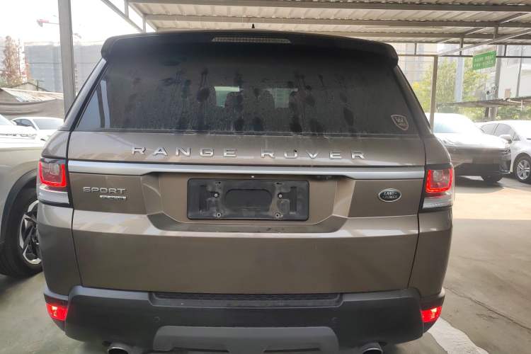 Used Land Rover Range Sport 2017 3.0 SC V6 SE Exterior 4