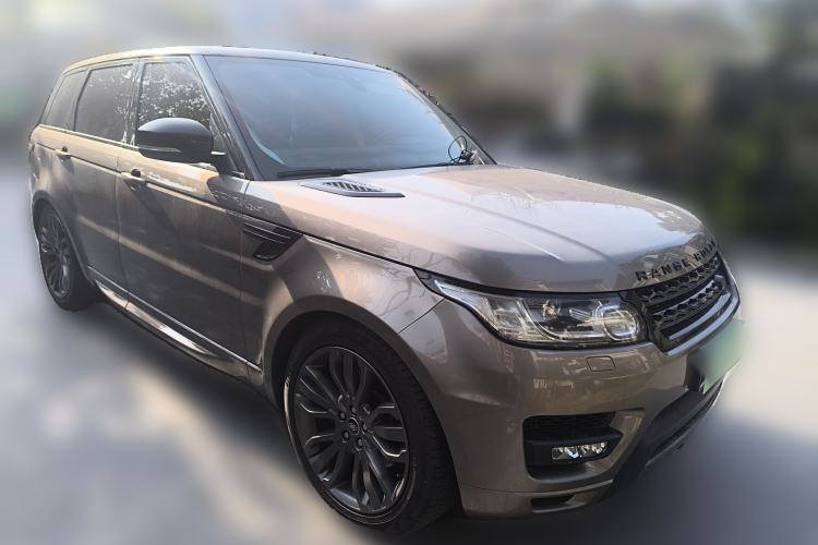 Used Land Rover Range Sport 2017 3.0 SC V6 HSE DYNAMIC Front Right 45 Deg