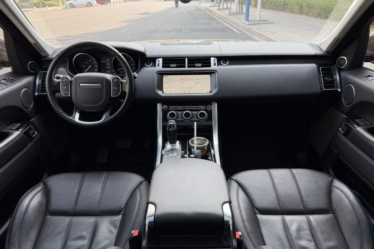 Used Land Rover Range Sport 2017 3.0 SC V6 HSE Interior 3