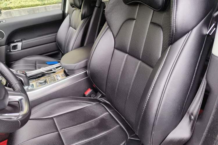 Used Land Rover Range Sport 2017 3.0 SC V6 HSE Left Front Seat