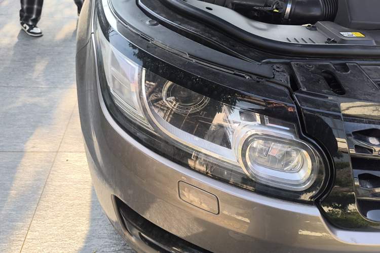 Used Land Rover Range Sport 2017 3.0 SC V6 HSE DYNAMIC Right Front Headlight