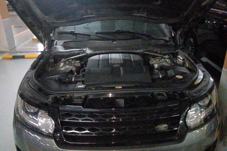 Used Land Rover Range Sport 2017 3.0 SC V6 HSE DYNAMIC Engine Bay