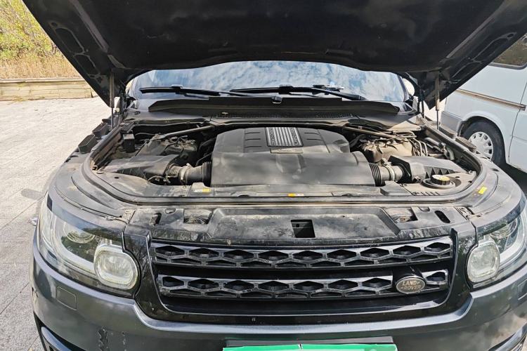 Used Land Rover Range Sport 2017 3.0 SC V6 HSE DYNAMIC Engine Bay