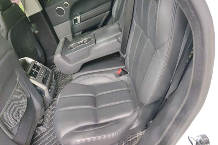 Used Land Rover Range Sport 2017 3.0 SC V6 SE Left Rear Seat