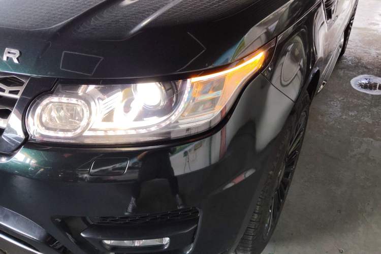 Used Land Rover Range Sport 2017 3.0 SC V6 SE Left Front Headlight