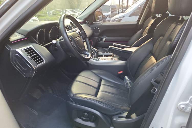 Used Land Rover Range Sport 2017 3.0 SC V6 SE Left Front Seat
