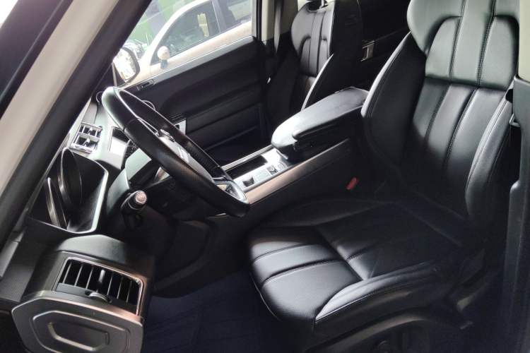 Used Land Rover Range Sport 2017 3.0 SC V6 SE Left Front Seat